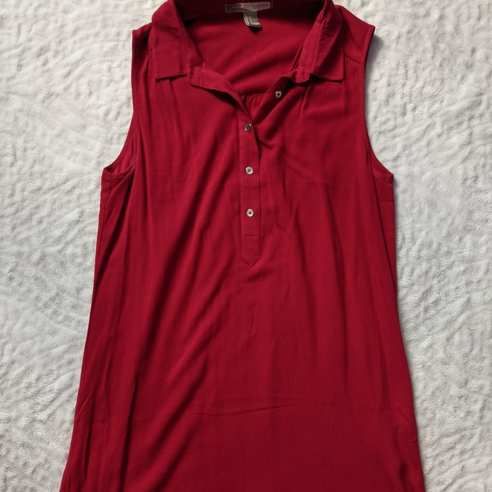 Long Sleeveless Blouse